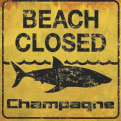 Champagne - Beach Closed