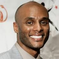 Kenny Lattimore