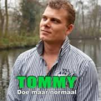 Tommy van den Hurk - Doe maar normaal