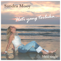 Sandra Mooy - Hati Yang Terluka