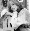 Carly Simon