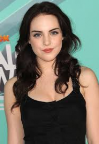 Liz Gillies