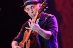 Paul Simon